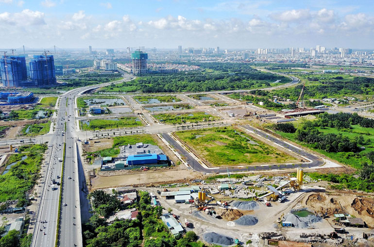 Đối tượng nào chịu trách nhiệm trước Nhà nước đối với đất được giao quản lý